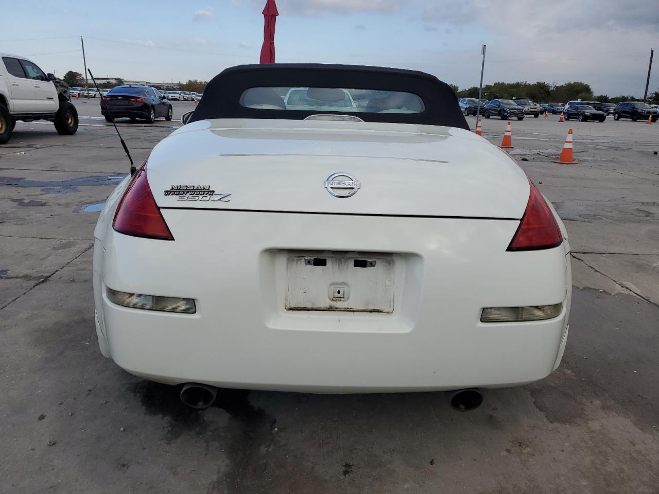 Lot #3020996246 2005 NISSAN 350Z ROADS