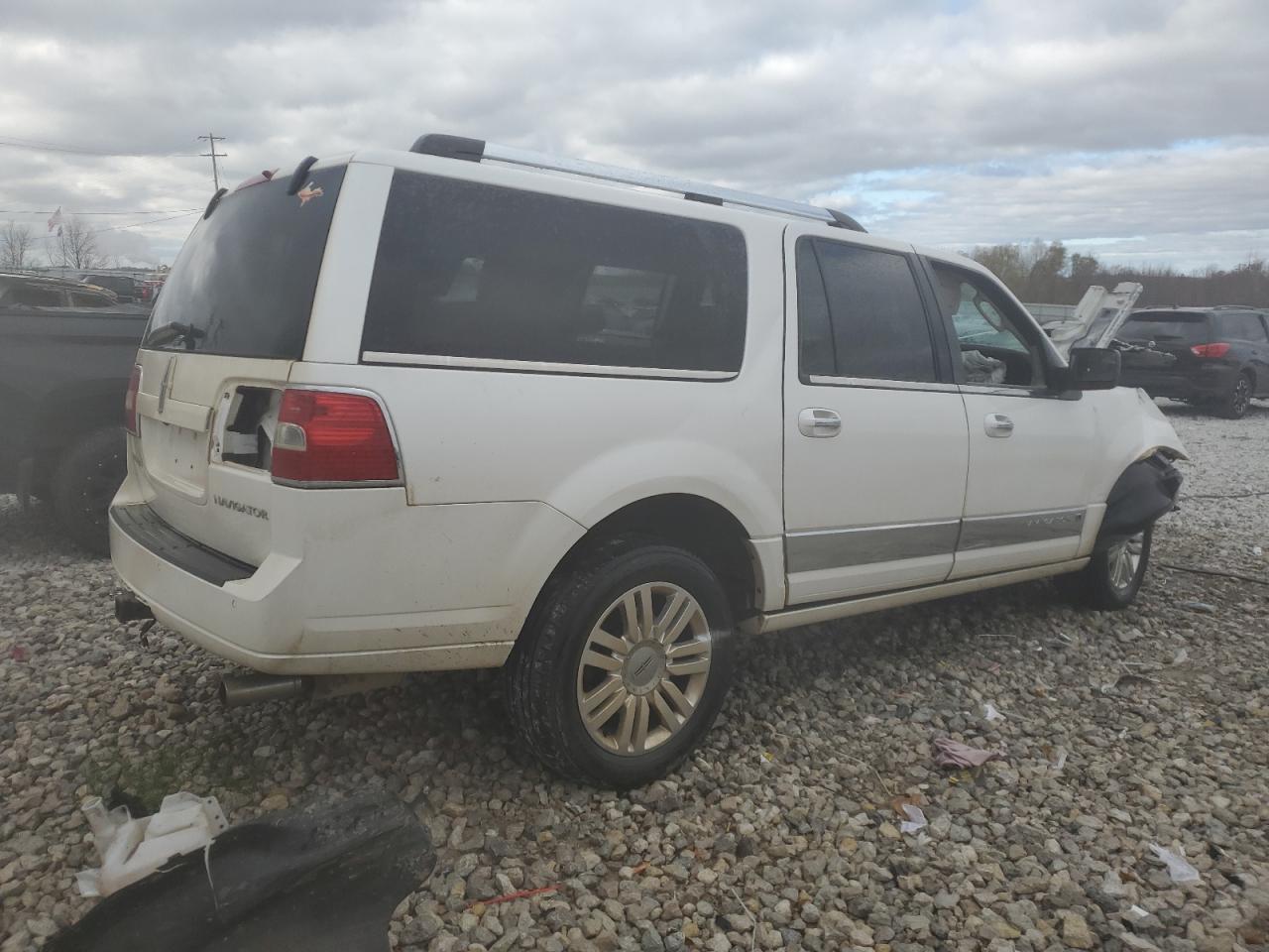 Lot #3033407878 2014 LINCOLN NAVIGATOR