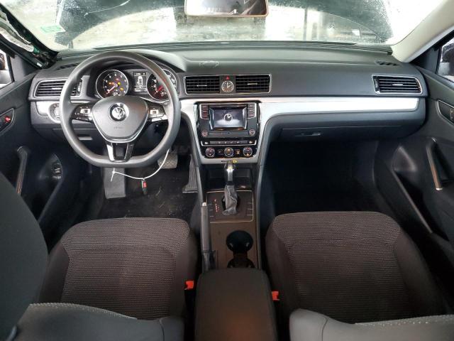 2017 VOLKSWAGEN PASSAT S - 1VWAT7A31HC072281