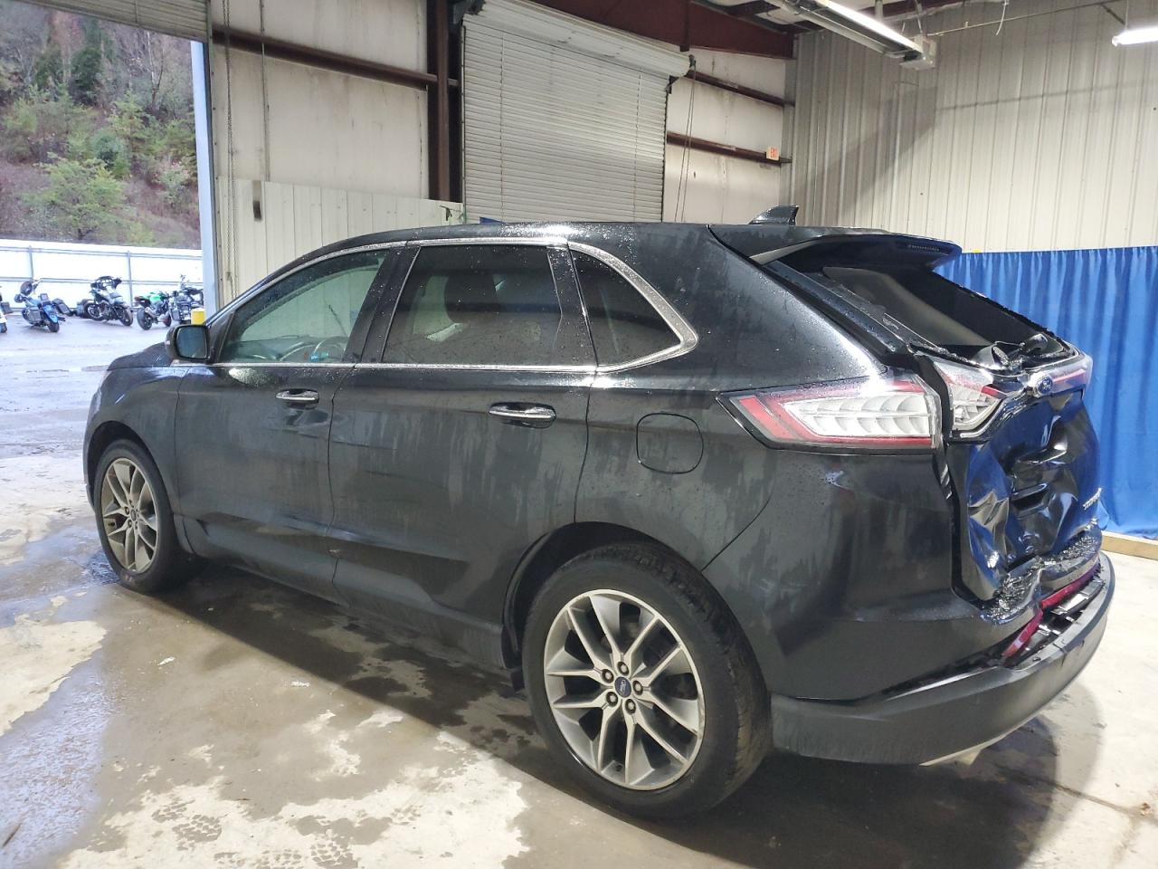 FORD EDGE TITANIUM