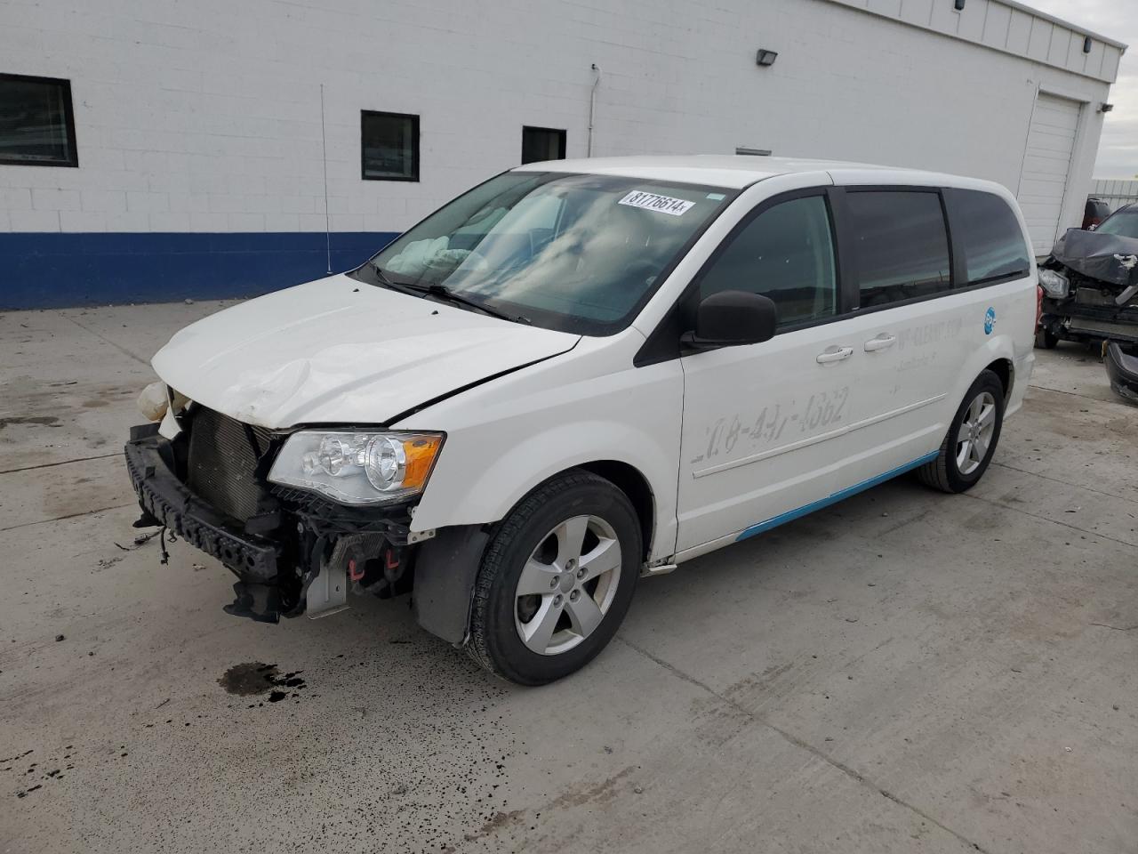 Lot #2996896913 2013 DODGE GRAND CARA