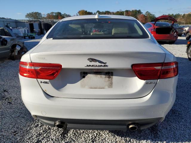 2018 JAGUAR XE SAJAR4FX7JCP27482