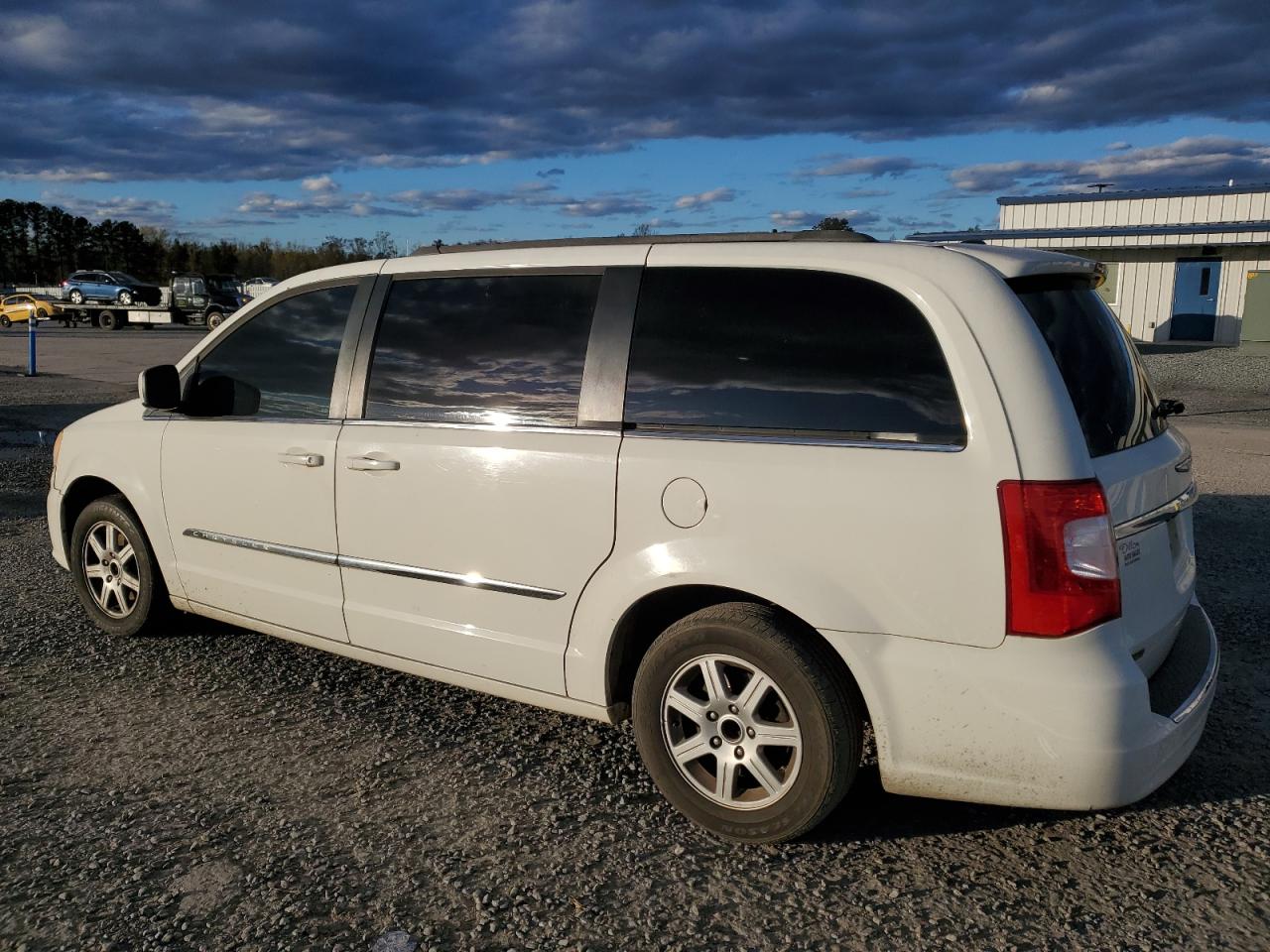 Lot #3020567191 2013 CHRYSLER TOWN & COU