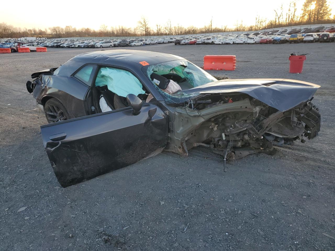 Lot #2993339845 2022 DODGE CHALLENGER