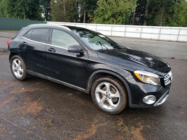 VIN WDCTG4GB8JJ437239 2018 MERCEDES-BENZ GLA-CLASS no.4