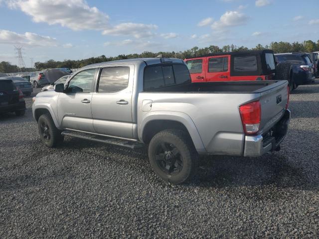 VIN 3TMAZ5CN3HM041391 2017 Toyota Tacoma, Double Cab no.2