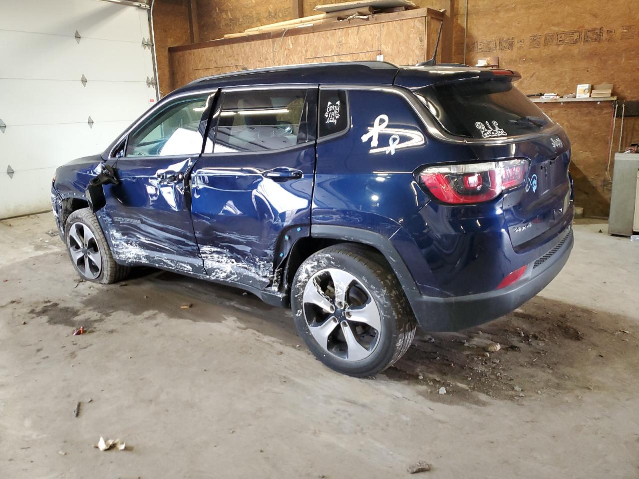 Lot #2986998879 2018 JEEP COMPASS LA