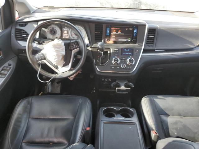 2017 TOYOTA SIENNA SE 5TDXZ3DC5HS825020