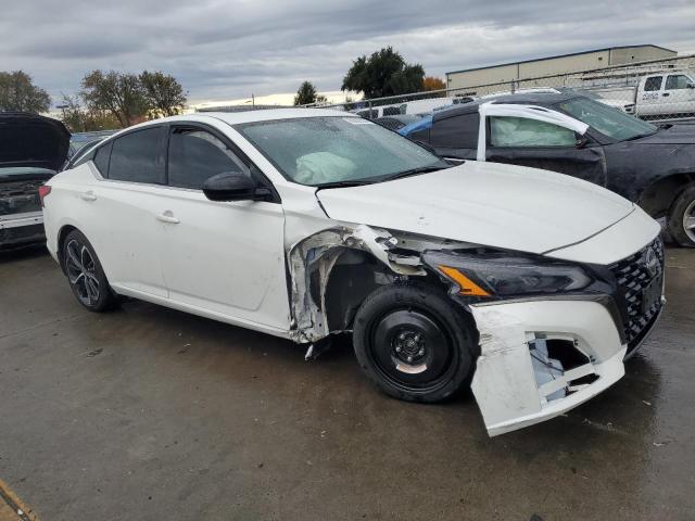 VIN 1N4BL4CV9RN329199 2024 NISSAN ALTIMA no.4