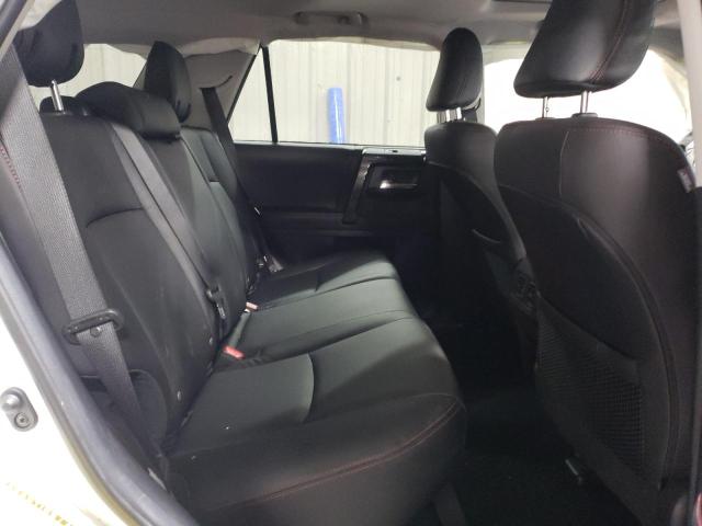 2022 TOYOTA 4RUNNER SR - JTERU5JR1N6081693