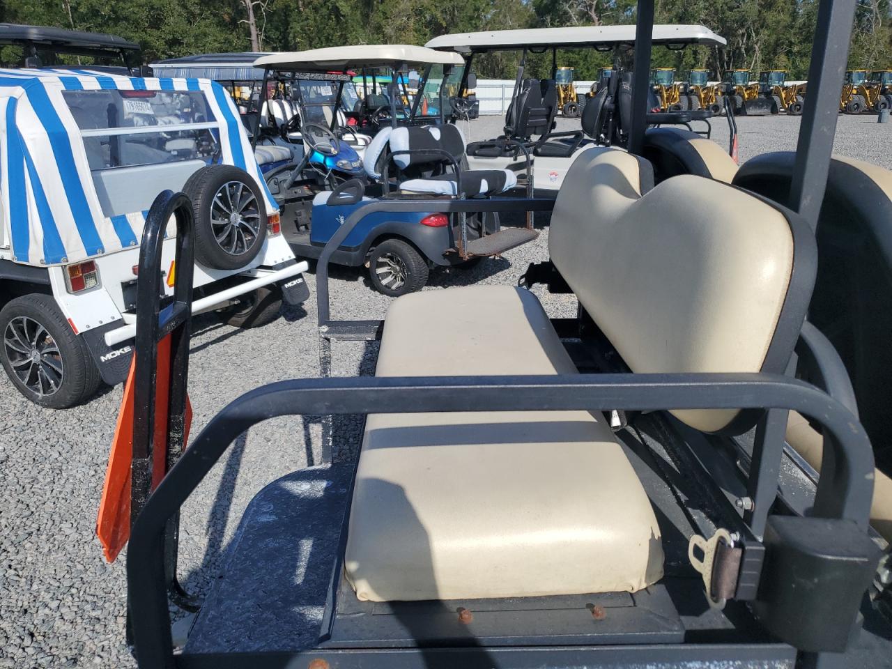 Lot #3046829656 2017 ASPT GOLF CART