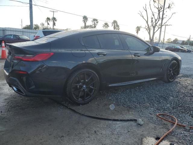 VIN WBAGV8C02PCK67527 2023 BMW M8 no.3