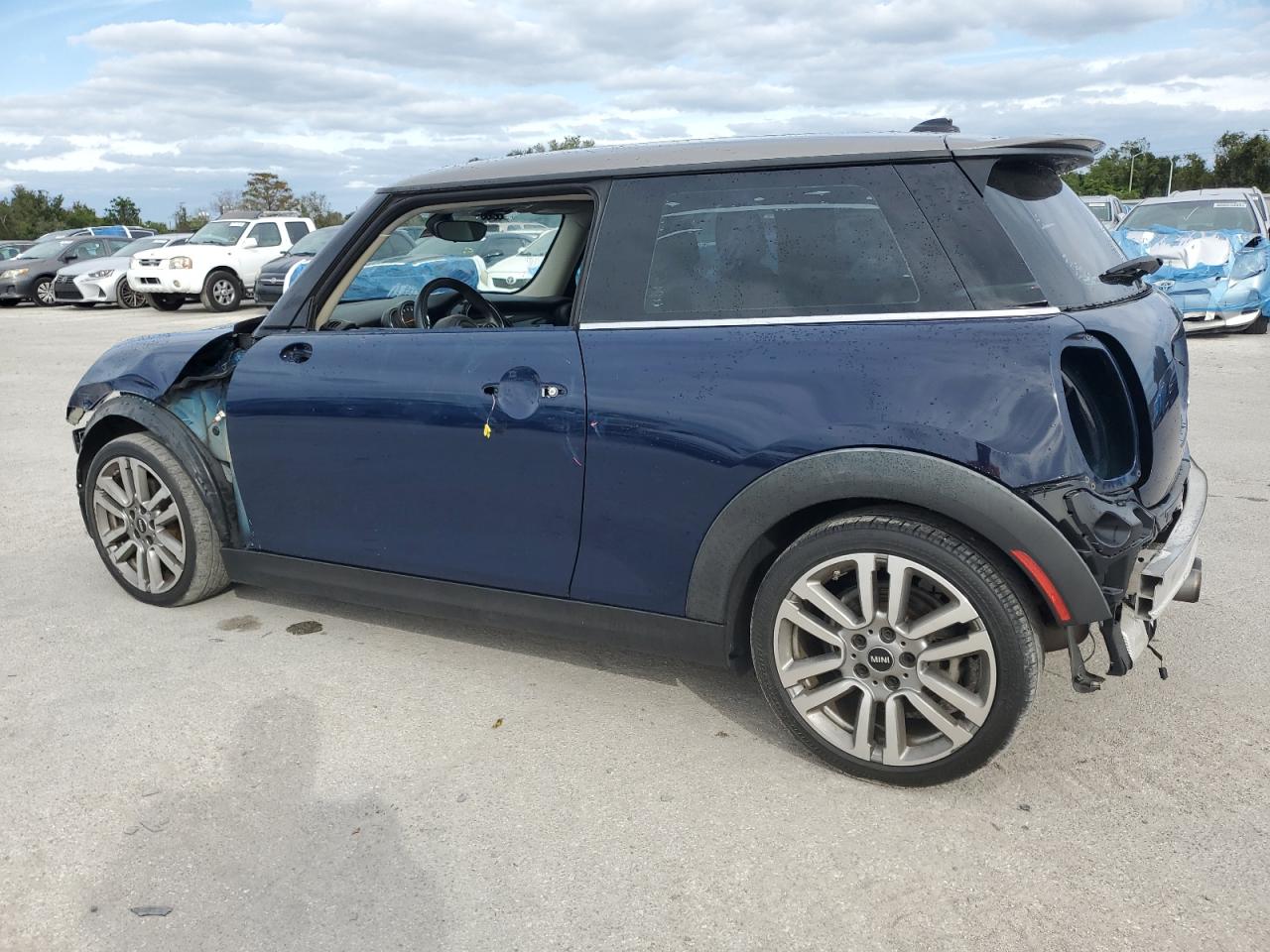 Lot #3026816001 2017 MINI COOPER S