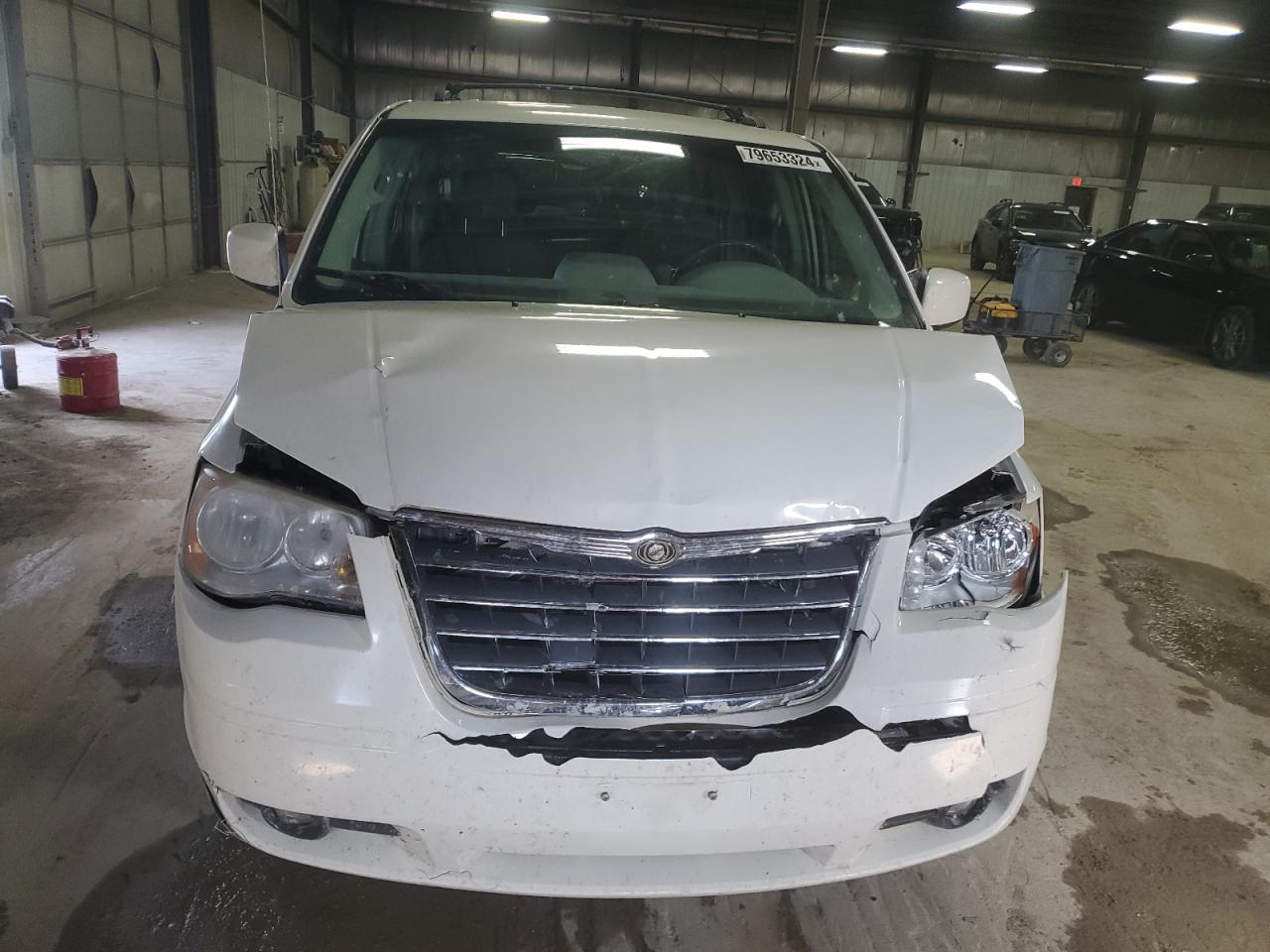 Lot #3006651454 2010 CHRYSLER TOWN & COU