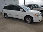 CHRYSLER TOWN & COU photo