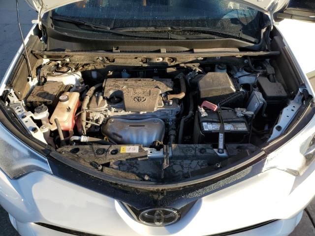 2018 TOYOTA RAV4 SE - JTMNFREV3JJ737590