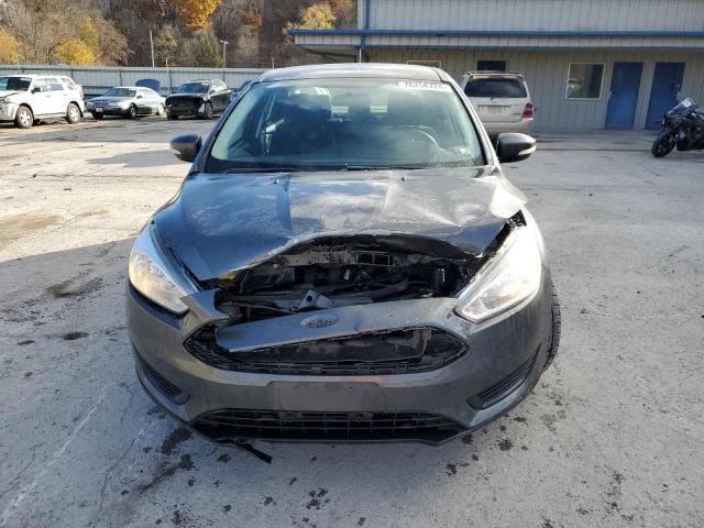 VIN 1FADP3F24GL377839 2016 Ford Focus, SE no.5