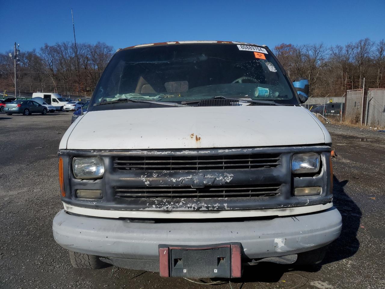 Lot #2994240866 1999 CHEVROLET EXPRESS G2