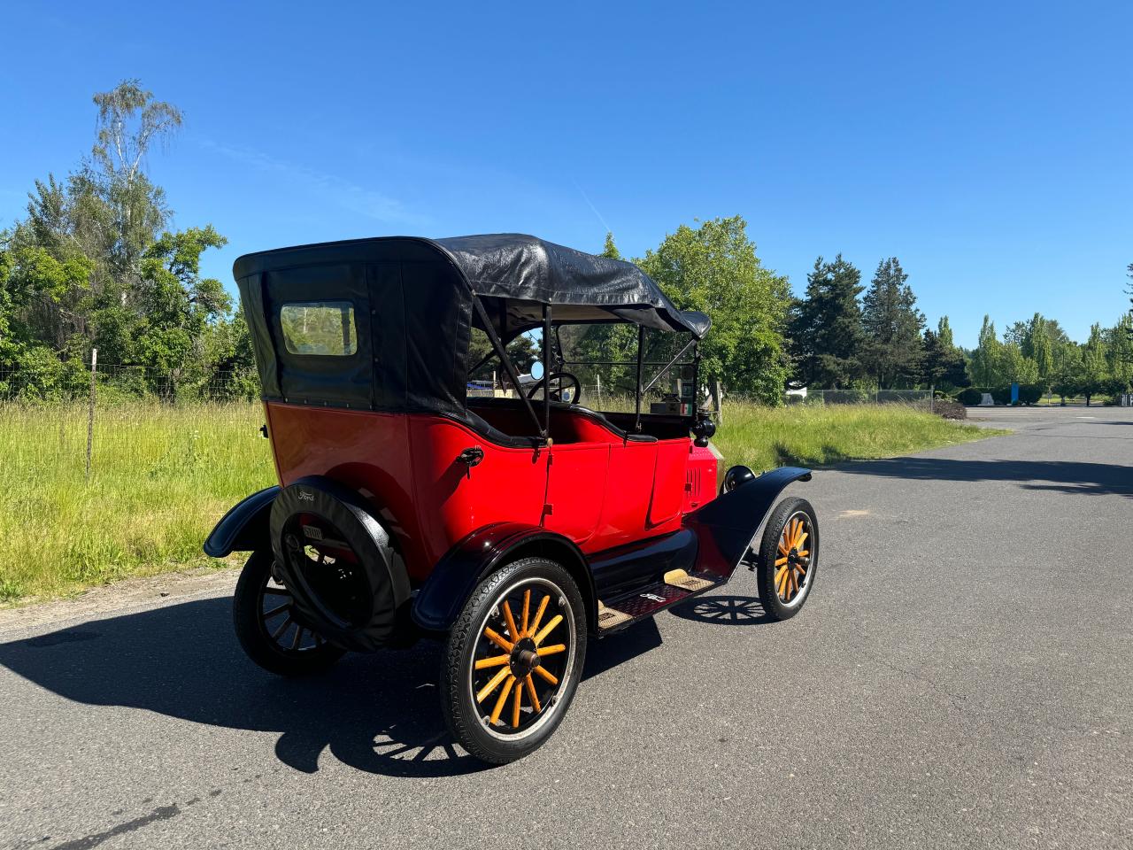 Lot #2976320996 1920 FORD MODEL T