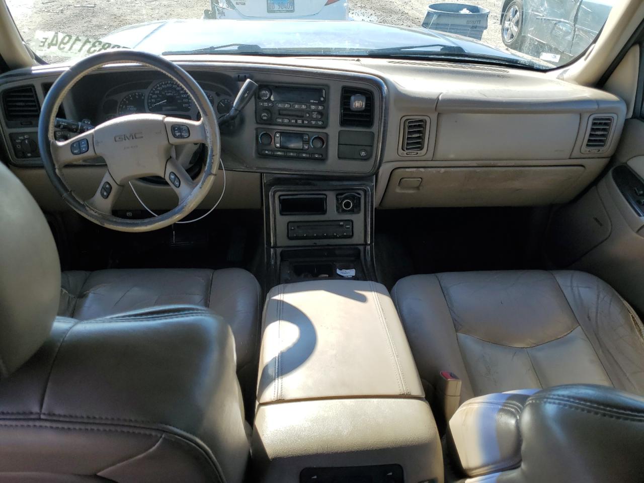 Lot #3009124321 2003 GMC YUKON DENA