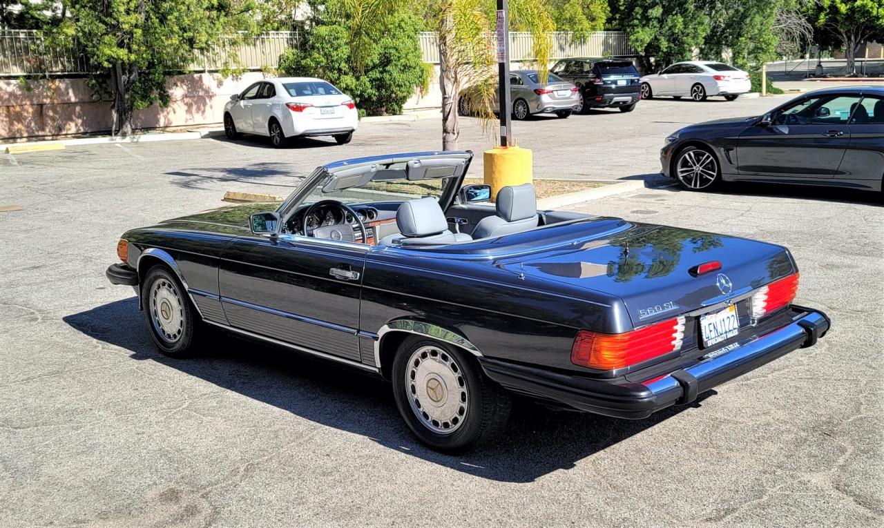 Lot #2979242981 1988 MERCEDES-BENZ 560 SL