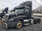 Lot #3024639593 2016 FREIGHTLINER CASCADIA 1