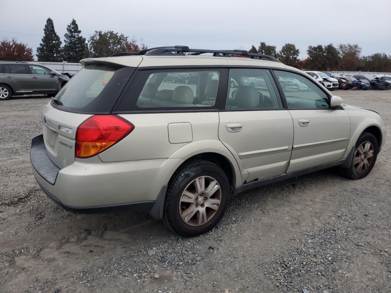 Lot #3025695368 2005 SUBARU LEGACY OUT