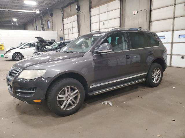 VOLKSWAGEN TOUAREG 2