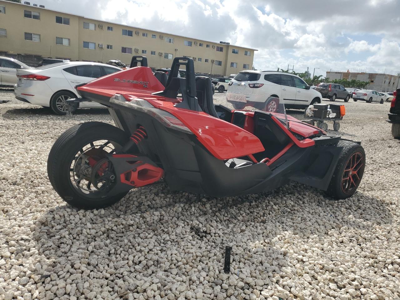 Lot #3028504918 2021 POLARIS SLINGSHOT