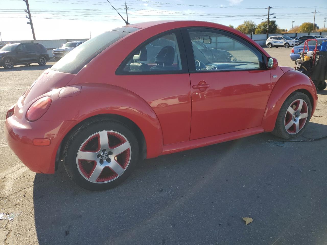 Lot #2991662007 2002 VOLKSWAGEN NEW BEETLE