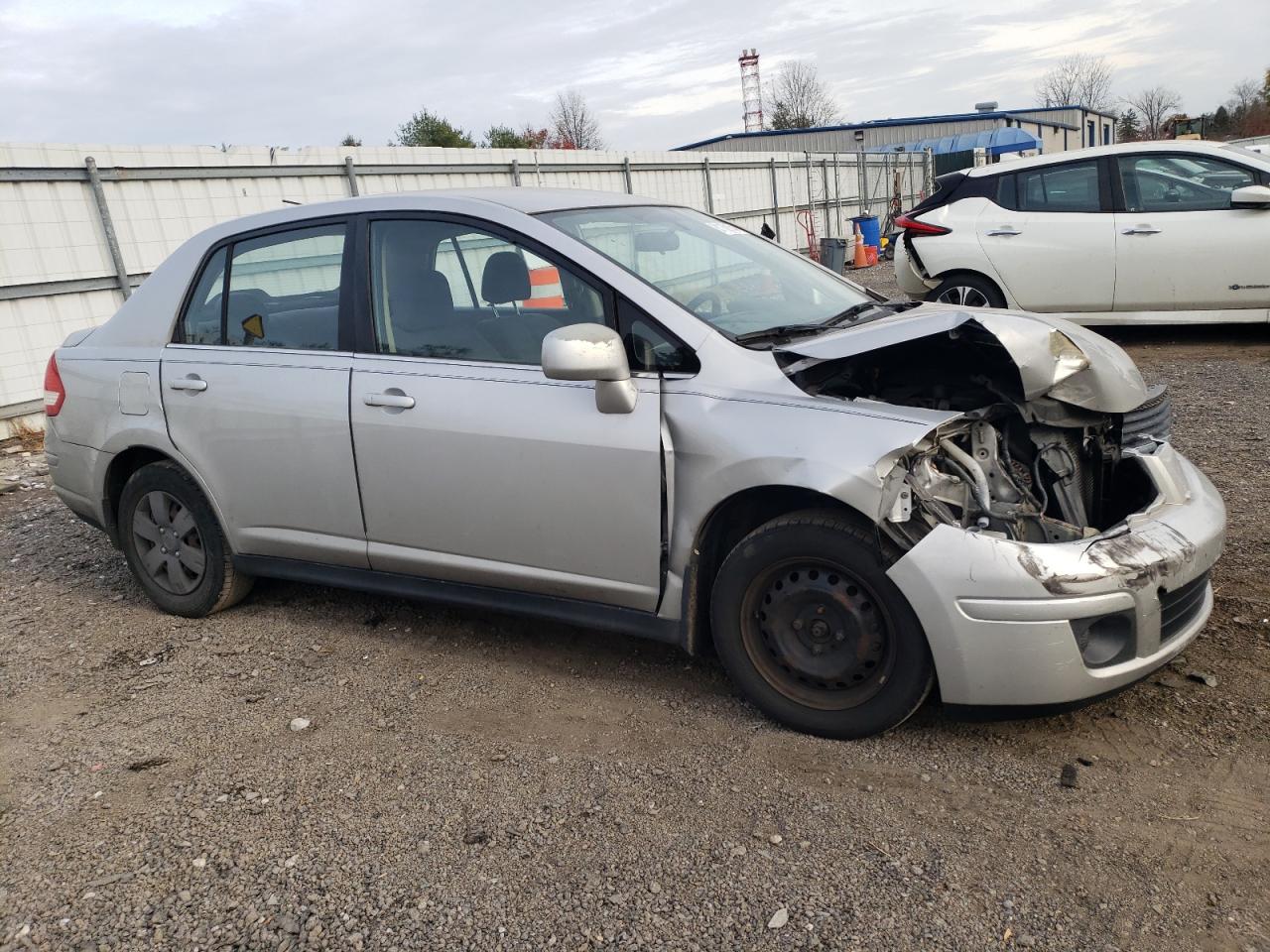 Lot #3028573928 2008 NISSAN VERSA S