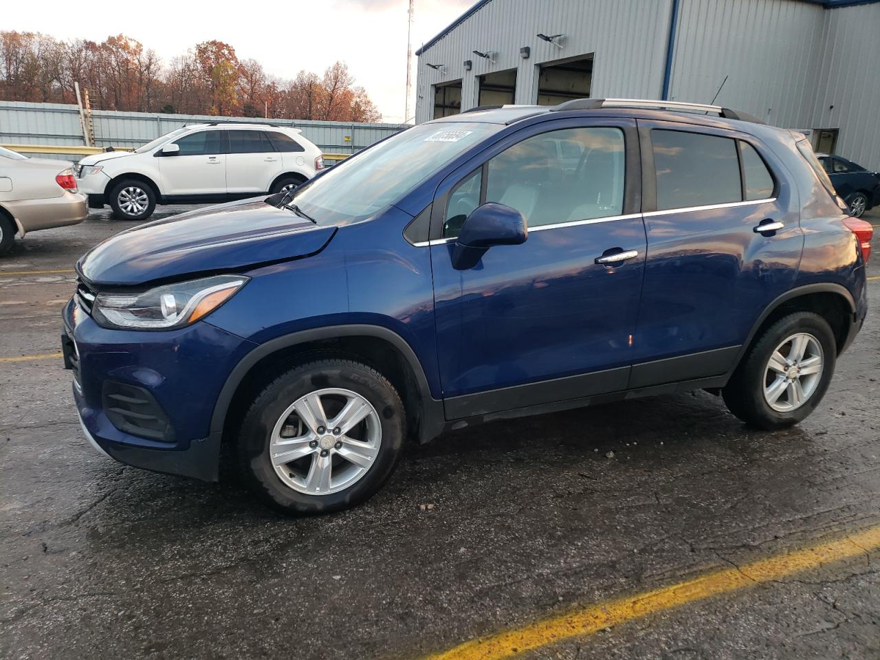 Lot #2998711699 2017 CHEVROLET TRAX 1LT