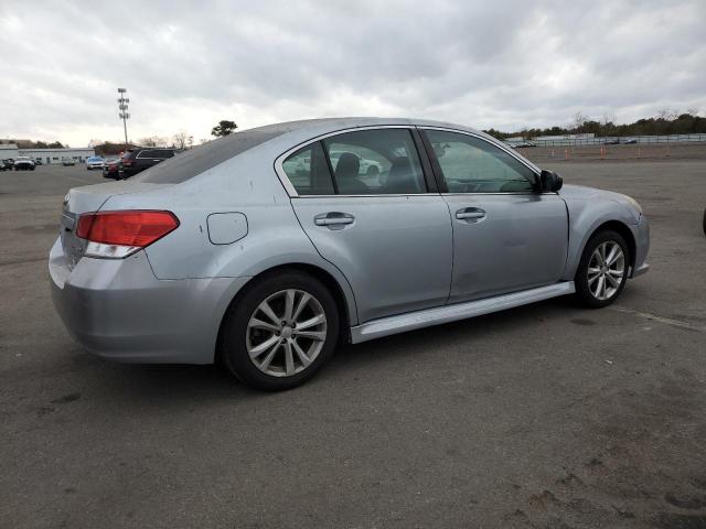 VIN 4S3BMBB64D3014370 2013 Subaru Legacy, 2.5I Premium no.3