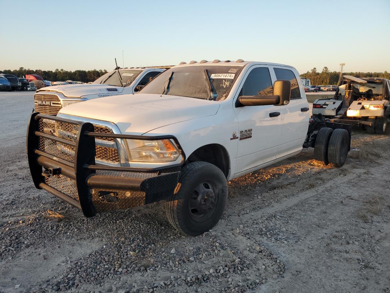 Lot #2988530302 2018 RAM 3500 ST