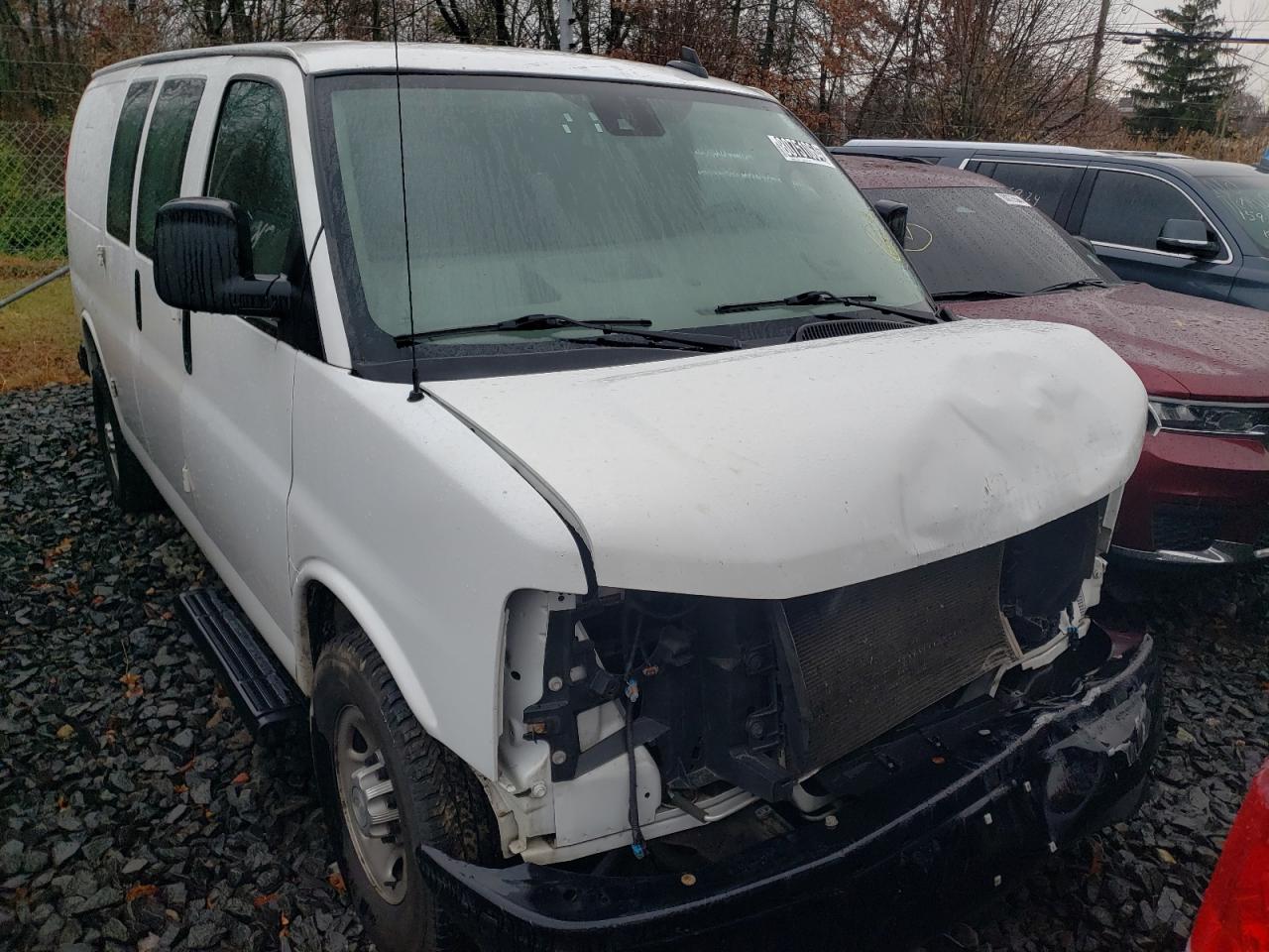 Lot #2996402389 2020 CHEVROLET EXPRESS G2