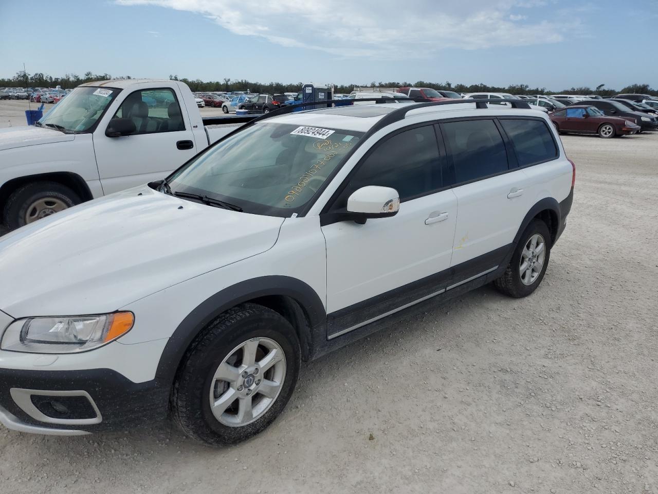 Lot #2991764500 2008 VOLVO XC70