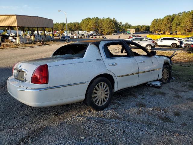 LINCOLN TOWN CAR E 2003 white  gas 1LNHM81W73Y642001 photo #4