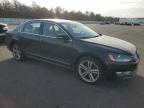 VOLKSWAGEN PASSAT SEL photo