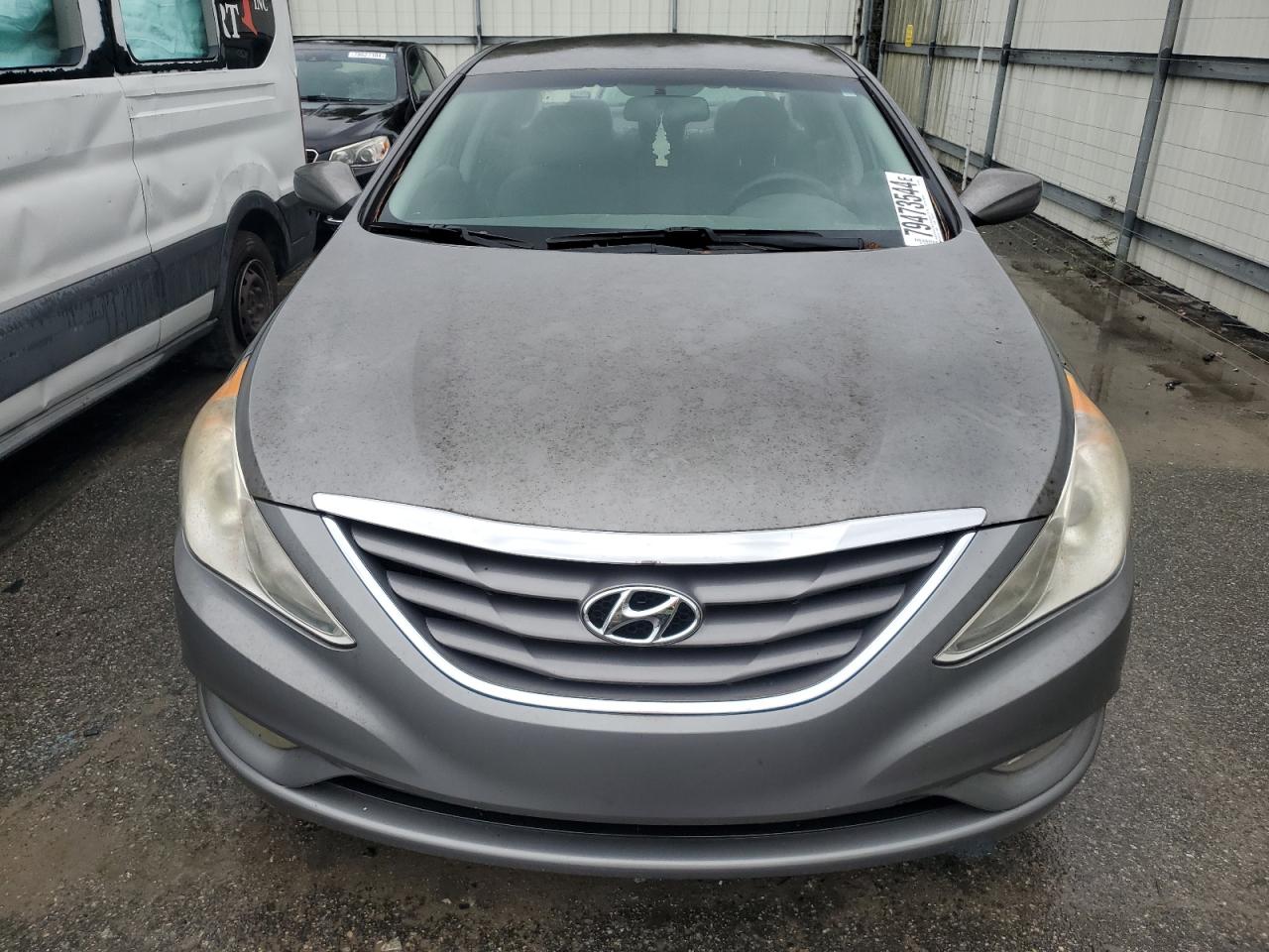 Lot #3008951531 2013 HYUNDAI SONATA GLS