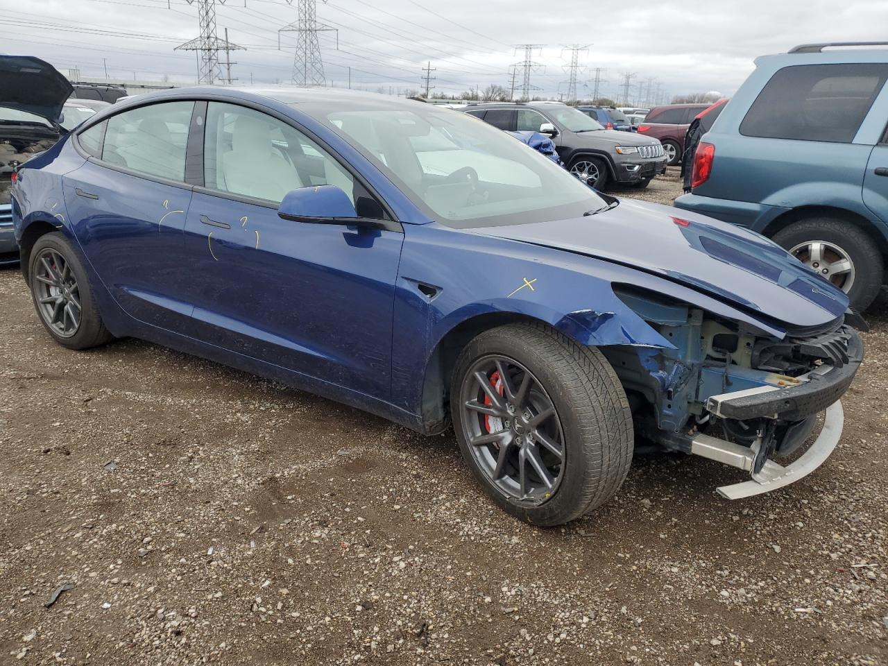 Lot #2994108263 2019 TESLA MODEL 3