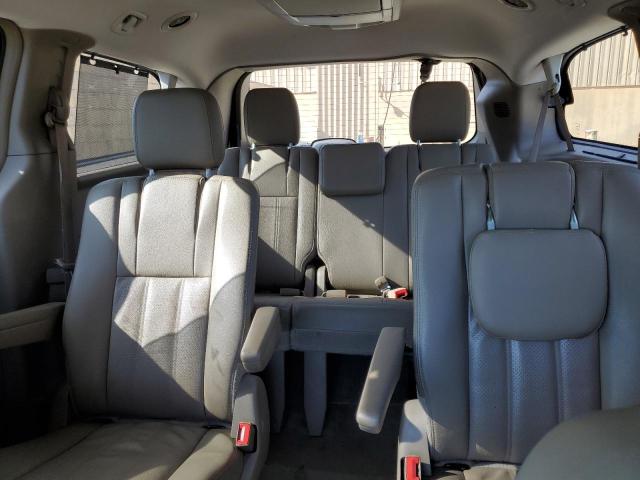2016 CHRYSLER TOWN & COU - 2C4RC1CG4GR104987