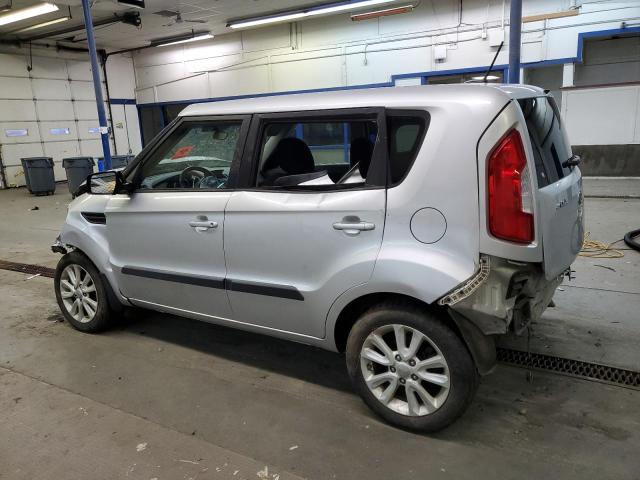 VIN KNDJT2A69D7753632 2013 KIA SOUL no.2