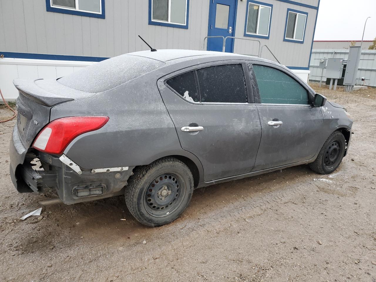 Lot #3024987155 2018 NISSAN VERSA S