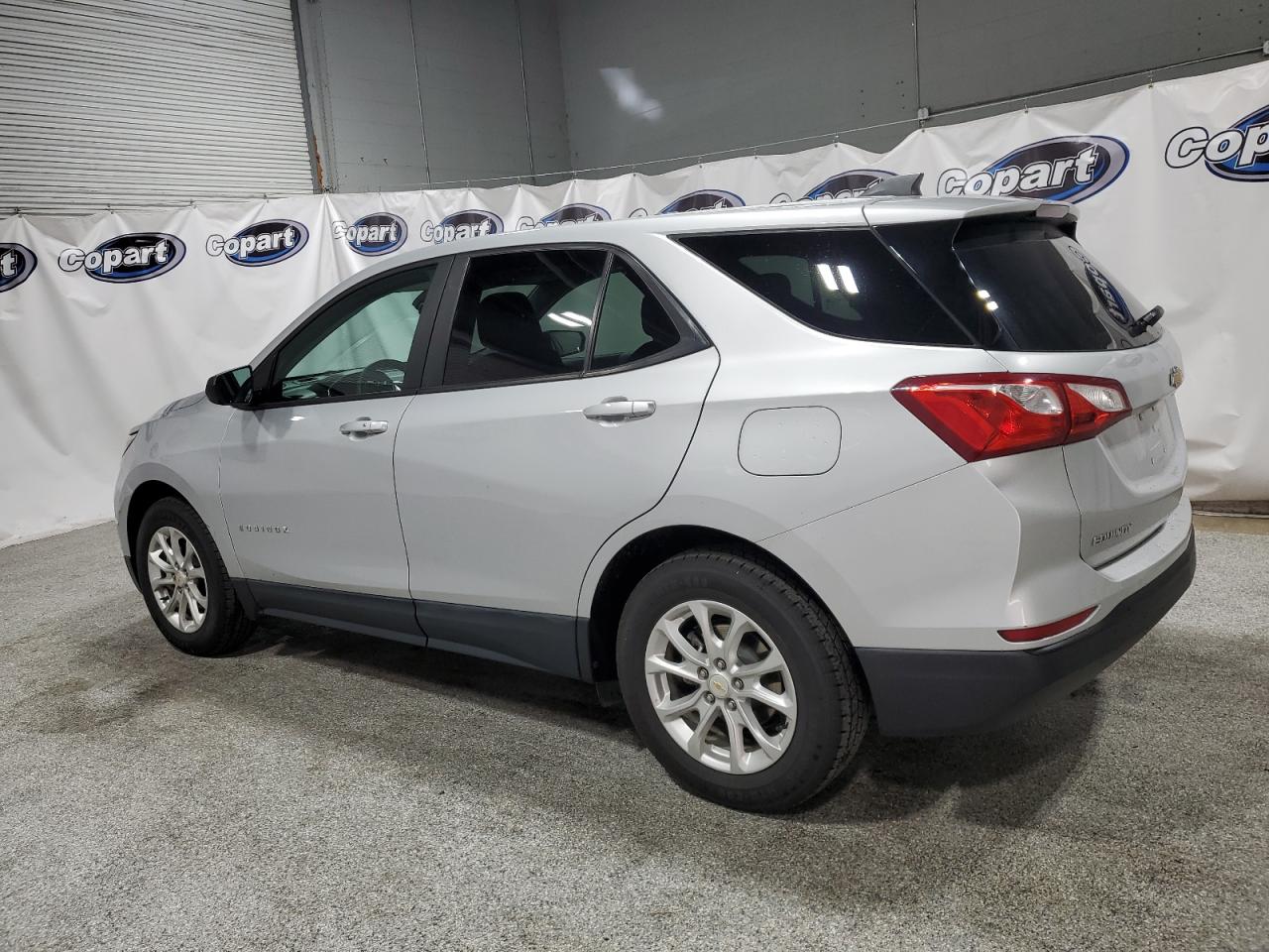 Lot #2996201385 2020 CHEVROLET EQUINOX LS