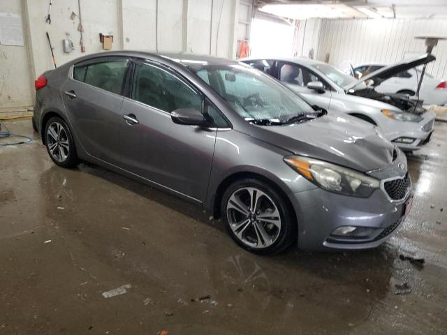 VIN KNAFX4A84F5305852 2015 KIA FORTE no.4