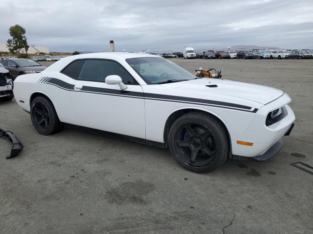 VIN 2C3CDYAG7EH277084 2014 Dodge Challenger, Sxt no.4