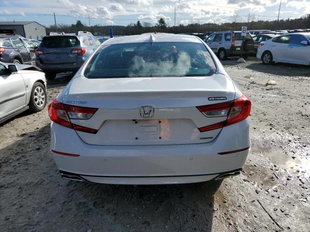 2018 HONDA ACCORD TOU - 1HGCV1F92JA067450