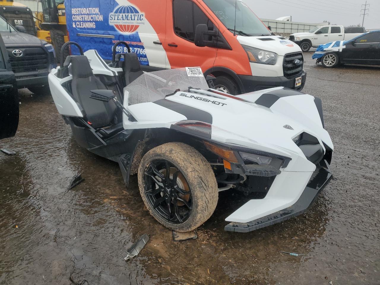 Lot #3023183232 2023 POLARIS SLINGSHOT