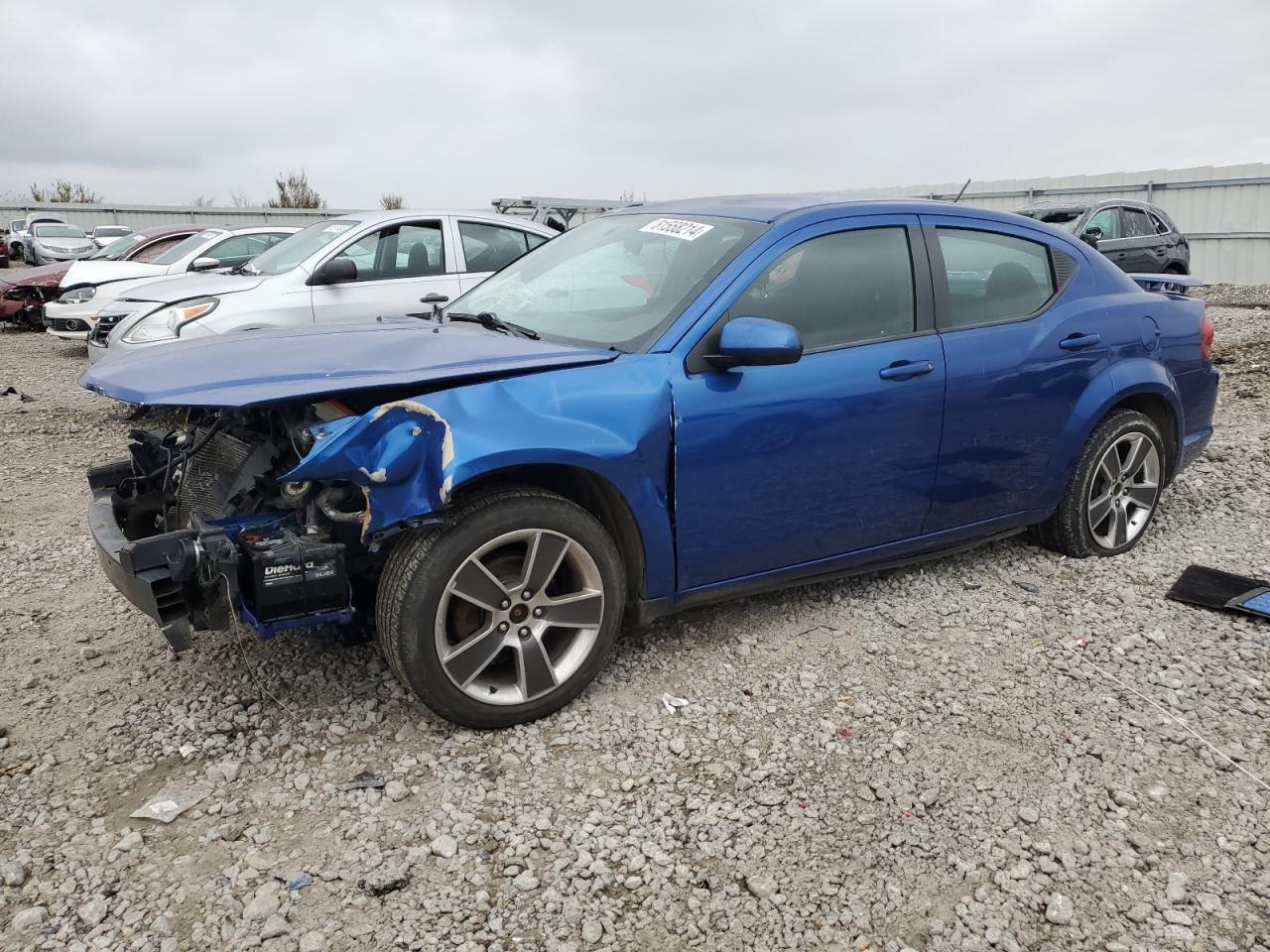  Salvage Dodge Avenger