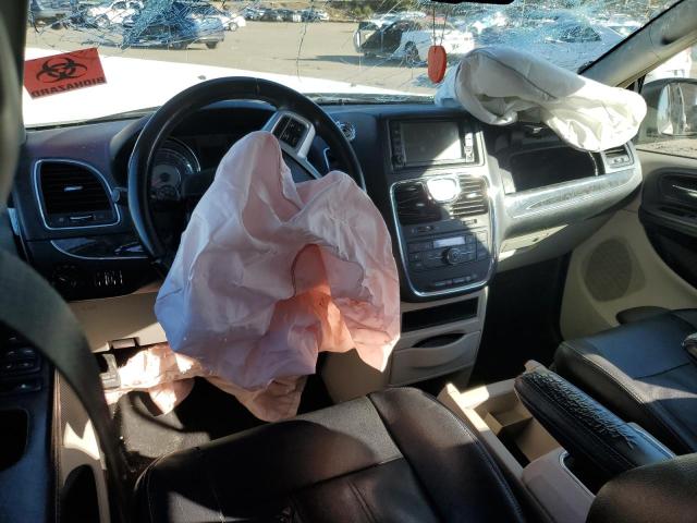 2015 CHRYSLER TOWN & COU - 2C4RC1BG3FR706909